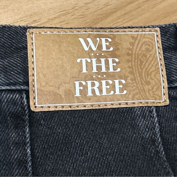 Free People We The Free CRVY Siren Low Rise Straight Jeans Black Size 25 - Picture 8 of 13